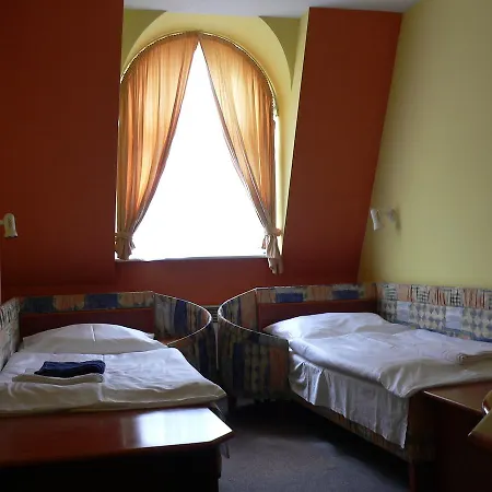 Armales ホテル Stakčín